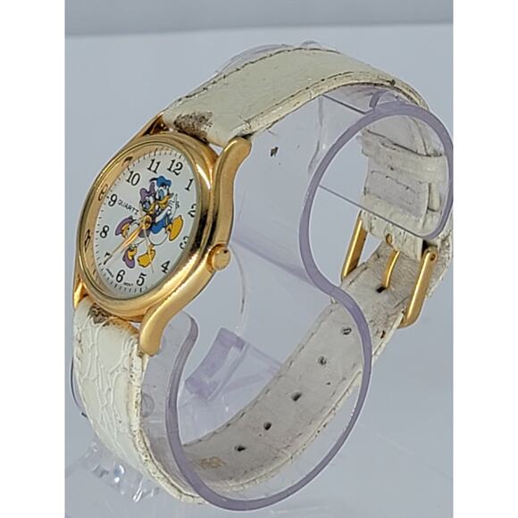 Vintage Disney Donald Duck Gold Watch - Unique Collectible Timepiece - Picture 7 of 8